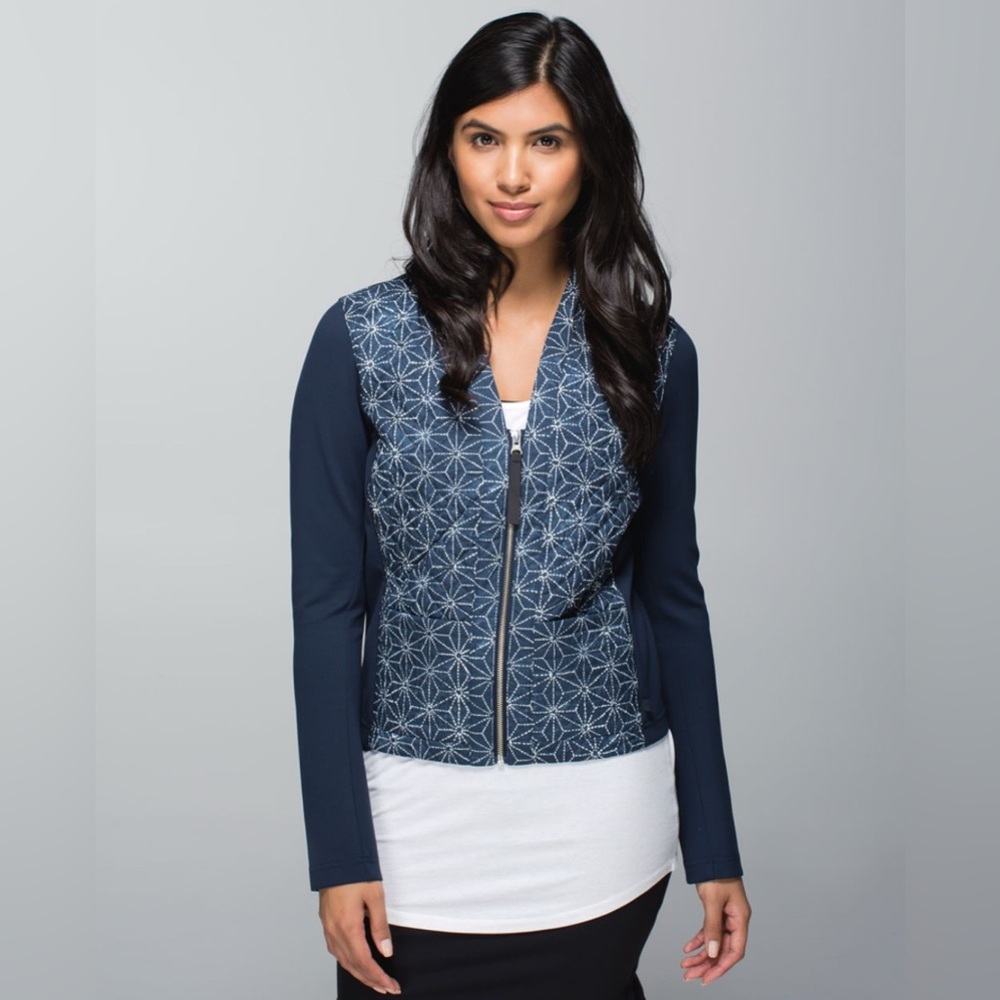Lululemon Size 4 Blue Cardigan Again Exploded‎ Sashiko Star Inkwell Ghost Jacket